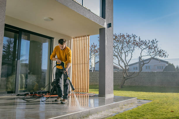 Best Sidewalk and Walkway Cleaning  in North Gates, NY