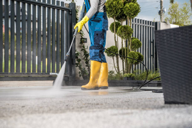 Best Warehouse Cleaning  in North Gates, NY